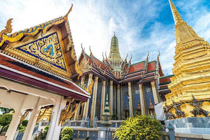 Bangkoks Grand Palace Complex and Wat Phra Kaew Tour - Experience Highlights