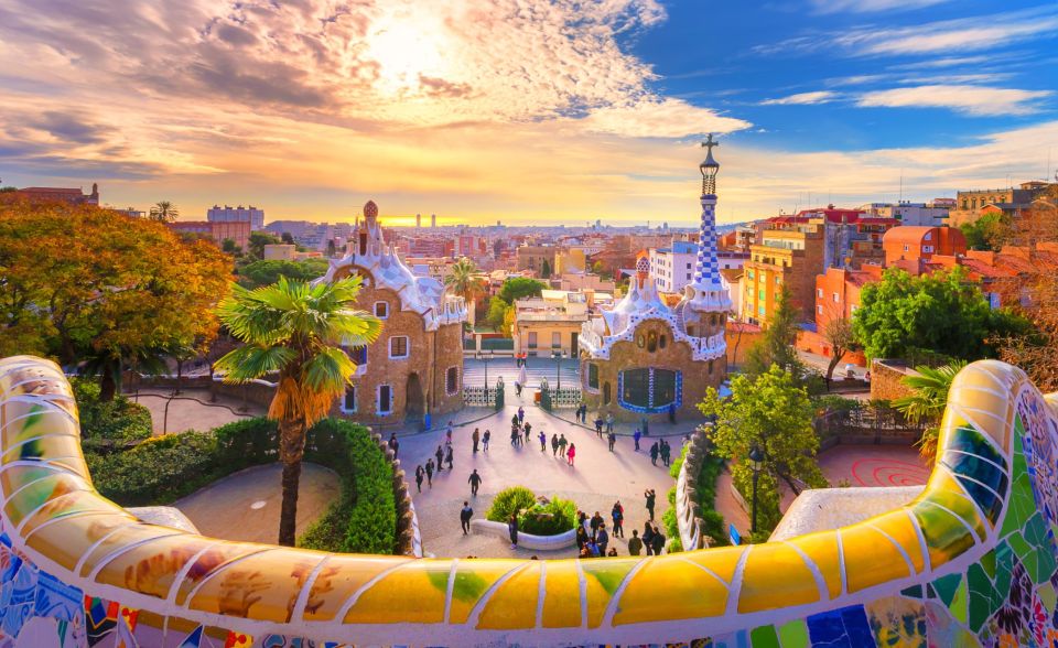 Barcelona Old Town Tour With Family-Friendly Attractions - Tour Inclusions