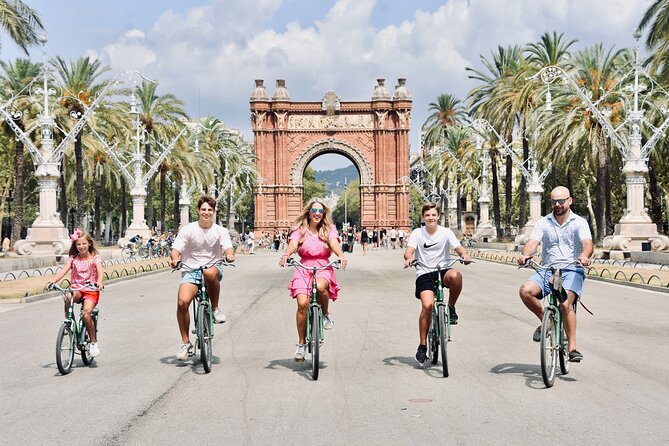 Barcelona Sightseeing by Bike With Photo Shooting and Tapas - Participant Guidelines