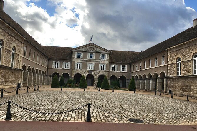 Beaune: A Self-Guided Audio Tour of Burgundy's Wine Capital - Vineyard Exploration