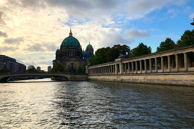 Berlin City Center "The History of Berlin" Guided Walking Tour - Private Tour - Reviews and Testimonials