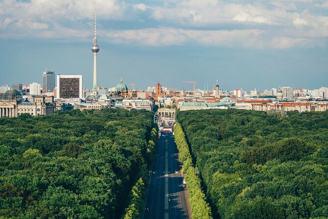 Berlin Half-Day Walking Tour: Reichstag, Brandenburger Gate - Accessibility Information