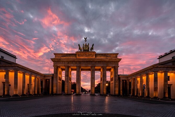 BERLIN PHOTO TOUR With a Professional PHOTOgrapher From BERLIN - Equipment and Transportation