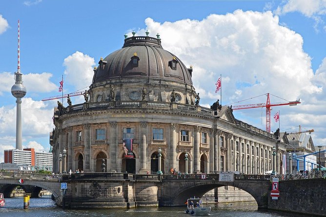 Berlin Small-Group History Tour: The Wall, Reichstag, More - Reviews and Testimonials