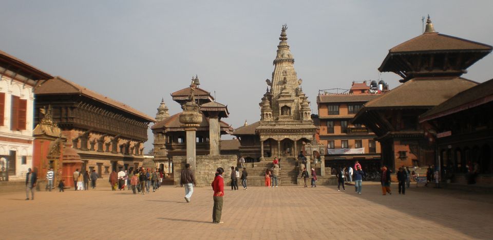 Bhaktapur Sightseeing With Nagarkot Sunset Tour - Highlights