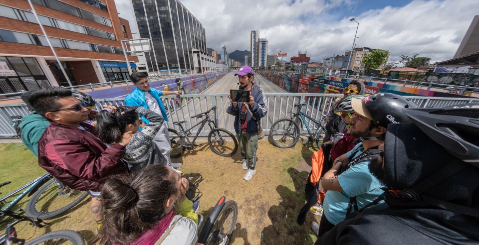 Biking in Full Color: Urban Art Bike Tour - Meeting Point and Guide Identification