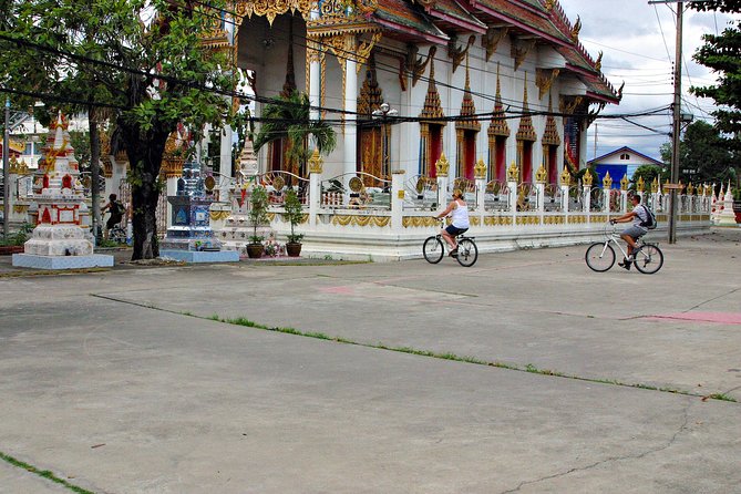 Biking Through Bangkok's Green Lung - Tips for a Memorable Cycling Adventure