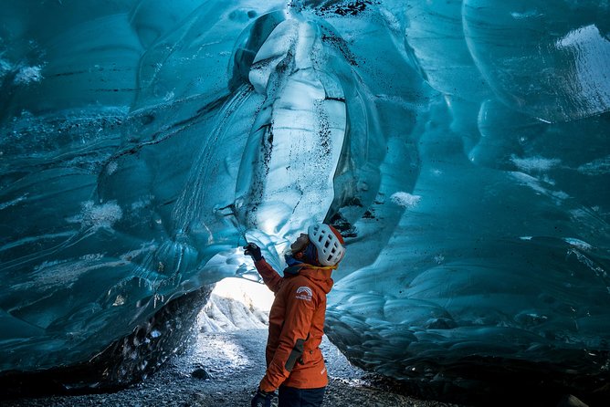 Blue Ice Cave Adventure - Logistics and Meeting Point