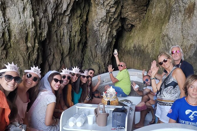 Boat Excursion on the Island of Ortigia With Snorkeling to the Sea Caves - Customer Feedback