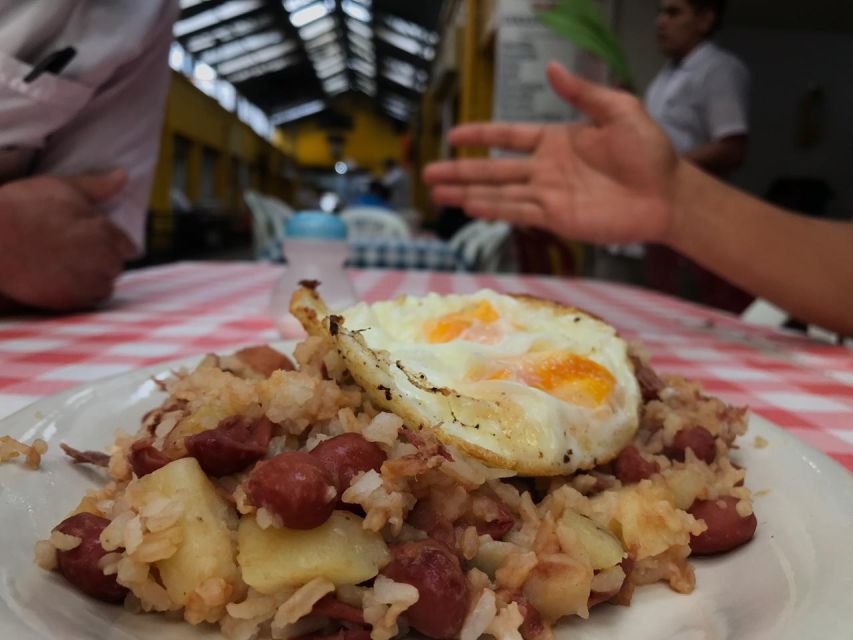 Bogotá: Colombian Breakfast Discovery Tour - Culinary Exploration