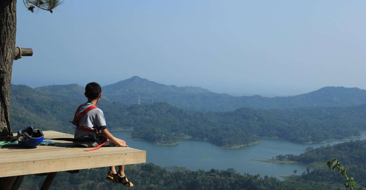 Borobudur Temple, Waterfall & Kalibiru National Park Trip - Customer Experience