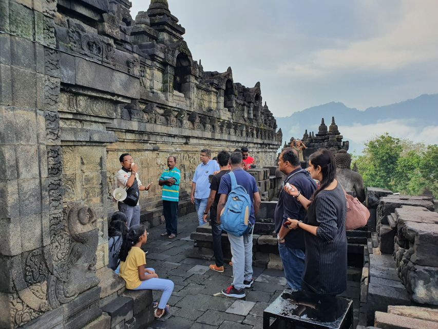 Borobudur Tour to the Temple's Top - Transportation Details and Location