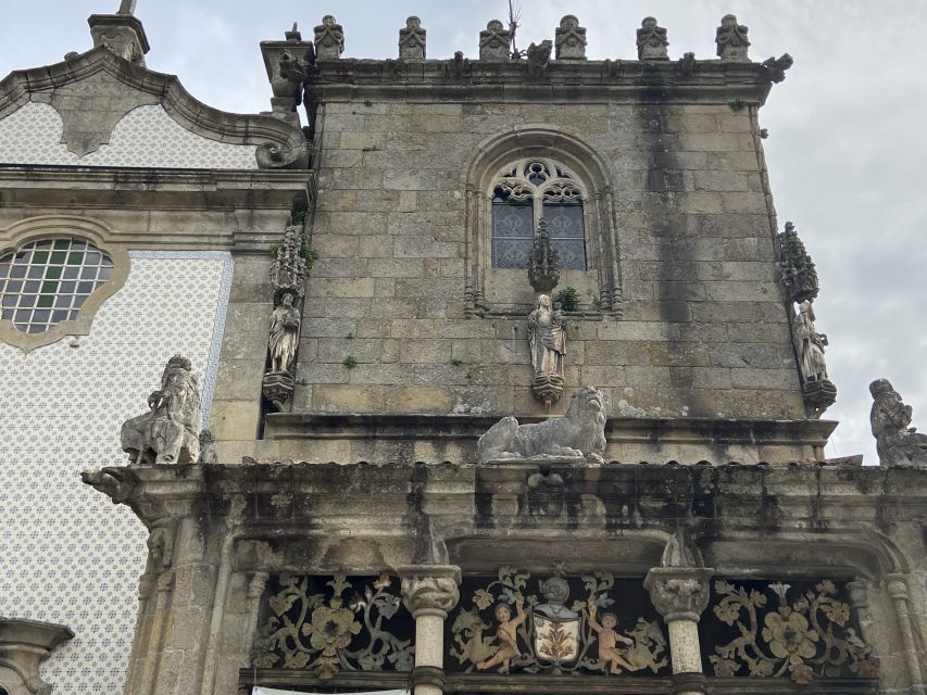 Braga: Casa Dos Coimbras (Chapel and Tower) Ticket & Drink - Booking Details