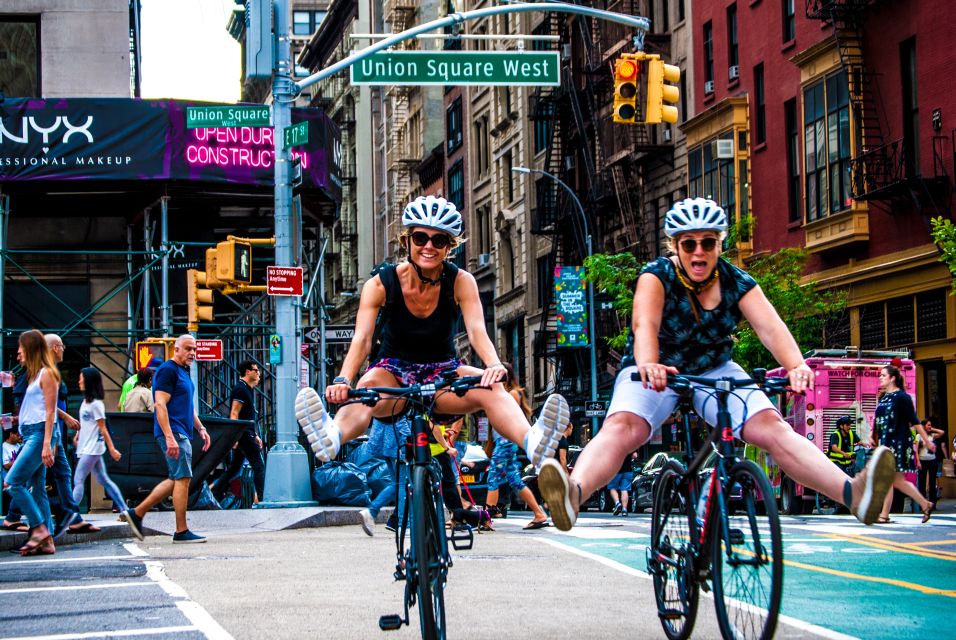 Brooklyn: Sightseeing Bike Tour With Local Guide - Booking Information