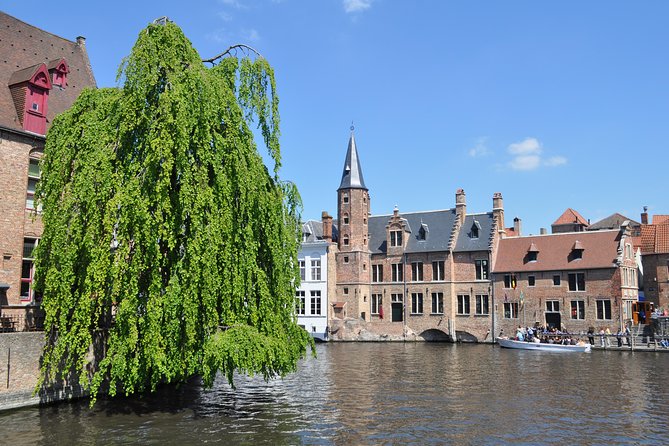 Bruges by Bike, Secret Corners, Street Art and Chocolate! - Indulging in Chocolate Delights
