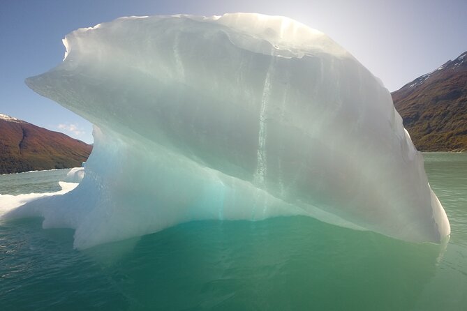 Calafate: Kayak Through Perito Moreno and Walkways Tour - Cancellation Policy