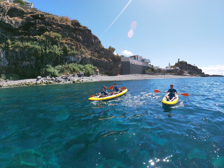 Câmara De Lobos: Private Guided Kayaking Tour in Madeira - Suitable for All Ages