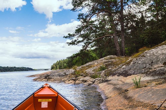 Canoe Adventure in Stockholm Archipelago - Canoeing in Bogesund Nature Reserve