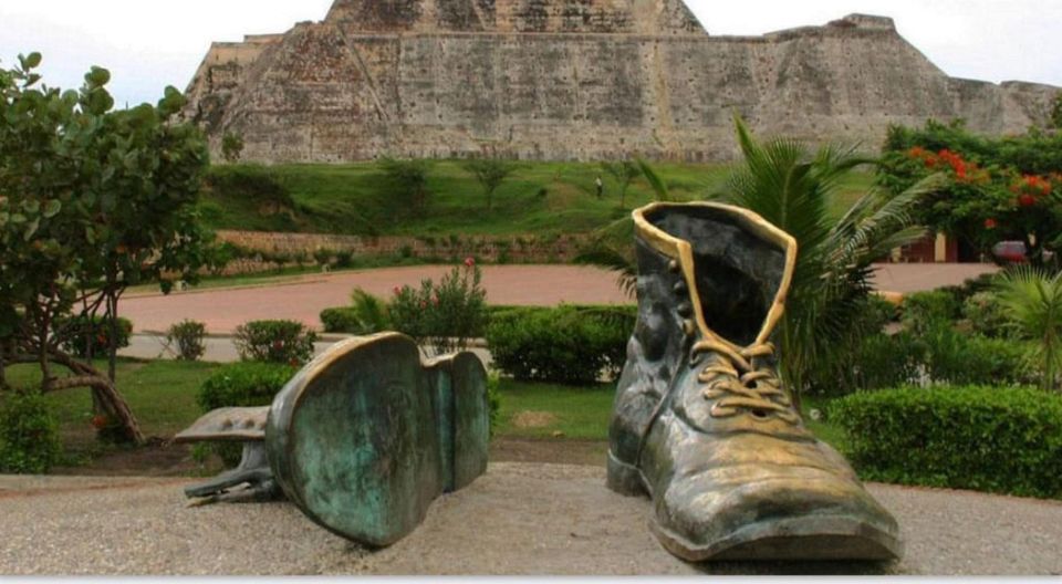 Cartagena, Colombia: Citytour of the Main Places - Guided Old Town Walking Tour