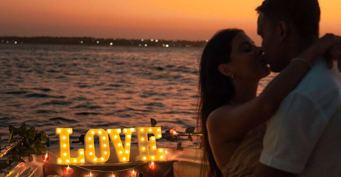 Cartagena: Sunset Tour La Romantica Up To 2 People - Booking Information