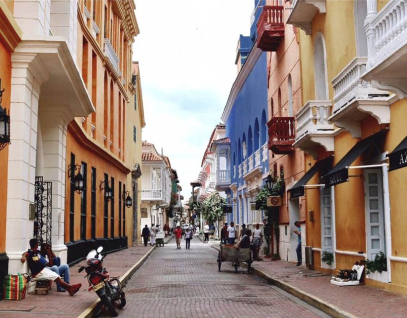 Cartagena: Walled City, San Felipe, La Popa Tour & Tastings - Historical and Cultural Insights