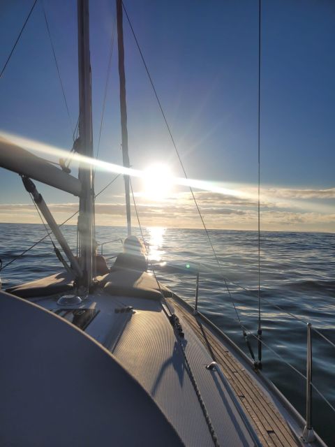 Cascais: Private Sunset Experience by Sailboat - Captivating Full Experience Description
