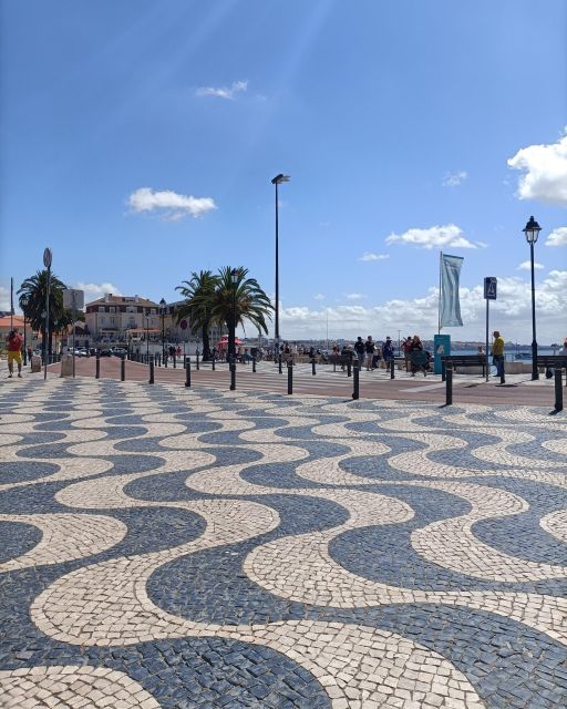 Cascais - Private Tour in German in Lisbon's Suburb - Inclusions