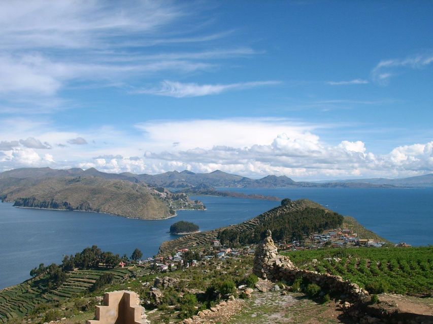 Catamaran on Lake Titicaca and Visit to the Isla Del Sol - Tour Highlights