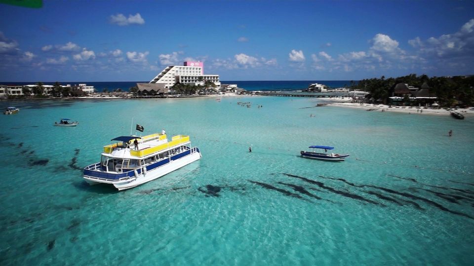 Catamaran With Snorkel, Open Bar, and Transfer From Cancún - Booking Information