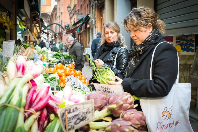 Cesarine: Market Tour & Cooking Class at Locals Home in Bologna - Guest Feedback