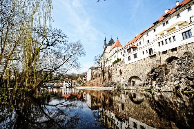 Cesky Krumlov One Day Trip From Prague by Bus - Logistics and Comfort