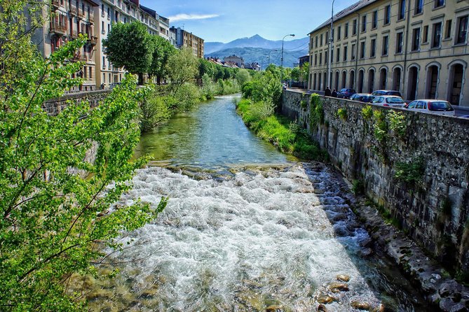 CHAMBERY Private Walking Tour of Chambéry Historical Center - Booking and Refund Policies