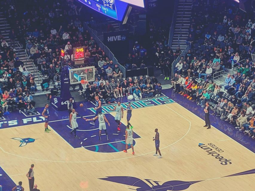 Charlotte: Charlotte Hornets Basketball Game Ticket - Game Experience
