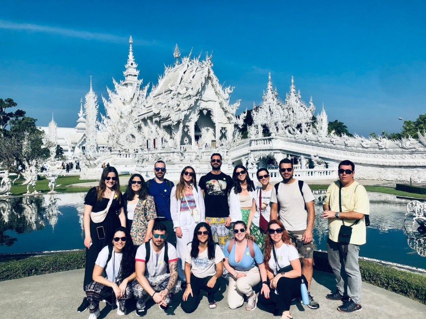 Chiang Rai: Popular Sightseeing Tour 8 Places - Small Group - Black House - Baan Dam