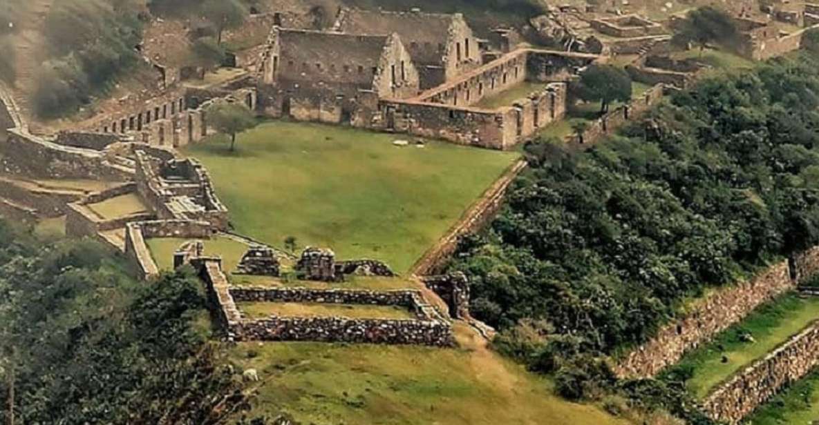 Choquequiraw Trek - Discovering Choquequirao and Archaeological Finds