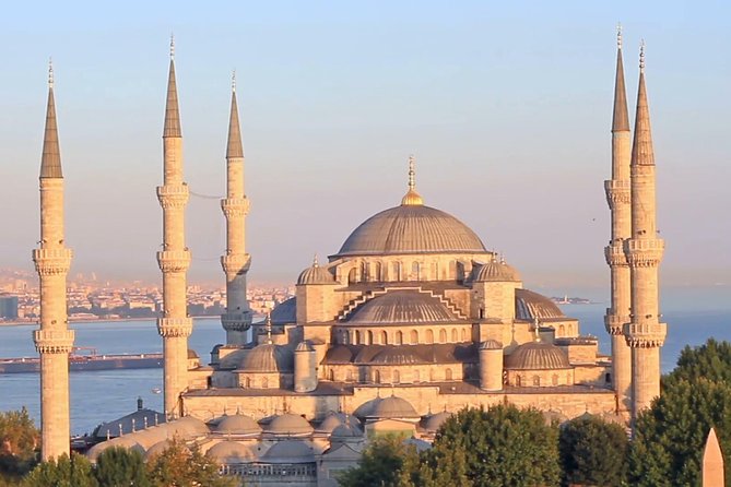 Classic Istanbul Tour Blue Mosque, Hippodrome, Hagia Sophia and Topkapi Palace - Discovering Hagia Sophia