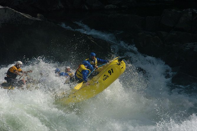 Clearwater, British Columbia 1/2 Day Rafting (Ready Set Go)! - Preparation and Attire Guidelines