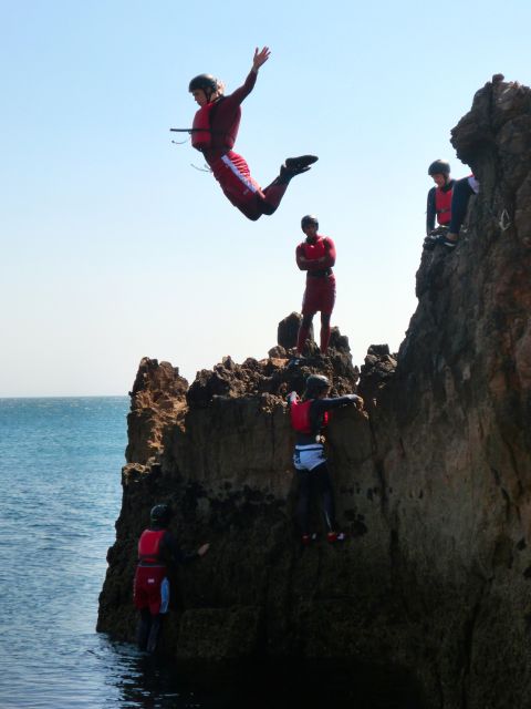 Coasteering Algarve: Cliff Jump, Swim & Climb in Sagres - What to Bring