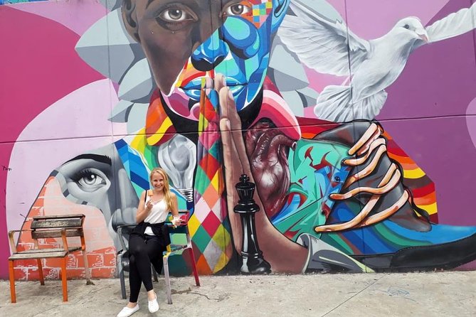 Comuna 13 Graffiti Tour With Metrocable - Traveler Photos and Reviews