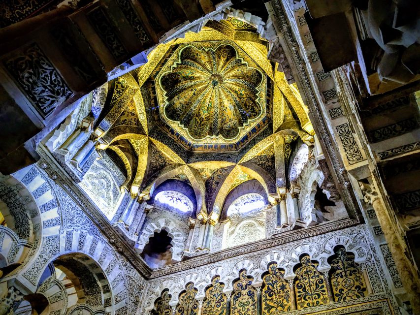 Córdoba: Mosque-Cathedral & Alcazar Guided Tour - Full Description
