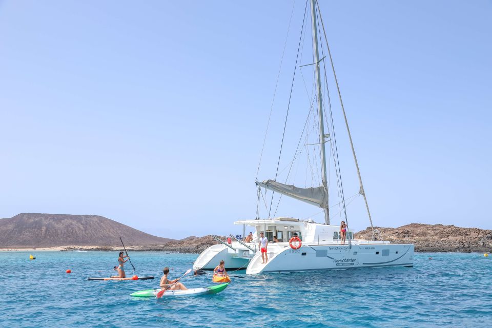 Corralejo: Adults-Only Catamaran Day Trip to Lobos Island - Island Exploration