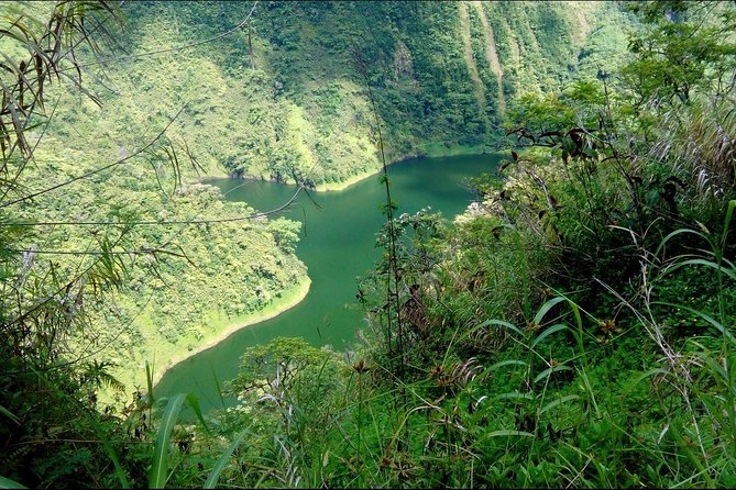 Crossing Over Tahiti Island Safari 4x4 - Tour Highlights Overview