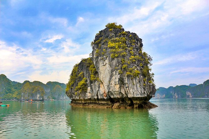 Cruise and Kayak on Lan Ha Bay Ha Long Bay With Local Experts - What to Expect