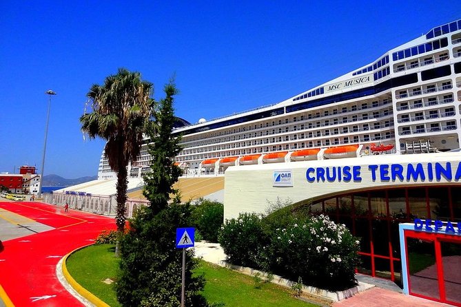 Cruise Terminal Tranfer To Athens Hotels or Apartments - Competitive Pricing Options Available