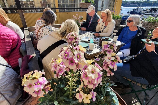 Culinary Walk at Royal Djurgården - Stockholm - Guide Information and Attire