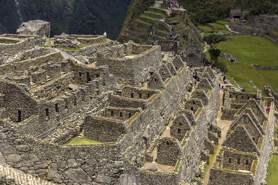 Cusco in 5 Days - Machu Picchu - Rainbow Mountain Hotel 4 - Tour Highlights