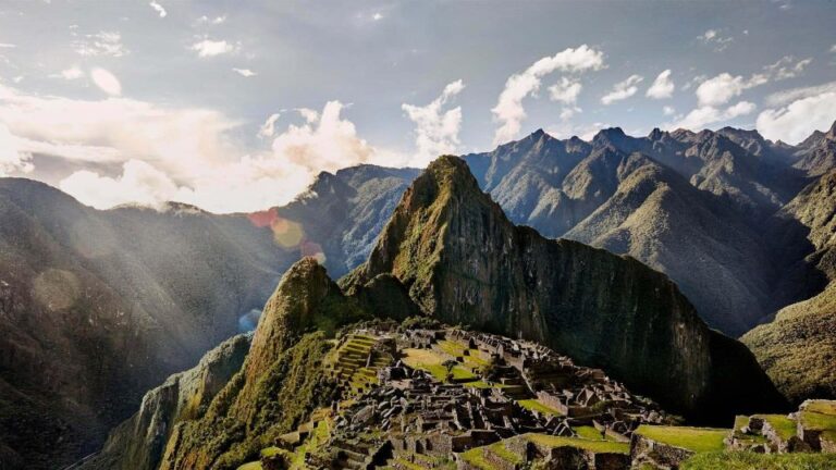 Cusco: Salkantay Trek 4 Days 3 Nights With Return by Train