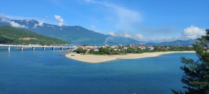 Da Nang: Cycling Hai Van Pass and Lap An Lagoon - Tour Guide Information