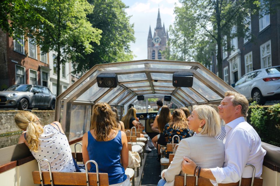 Delft: Canal Cruise With Guided Commentary - Experience Highlights