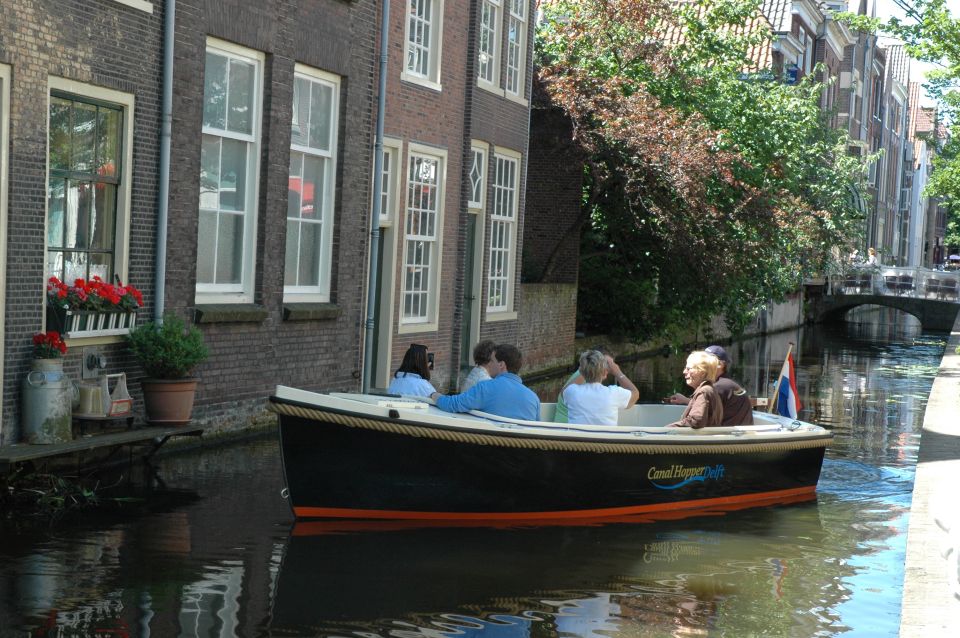 Delft: Vermeer History Open Boat Cruise - Review Summary